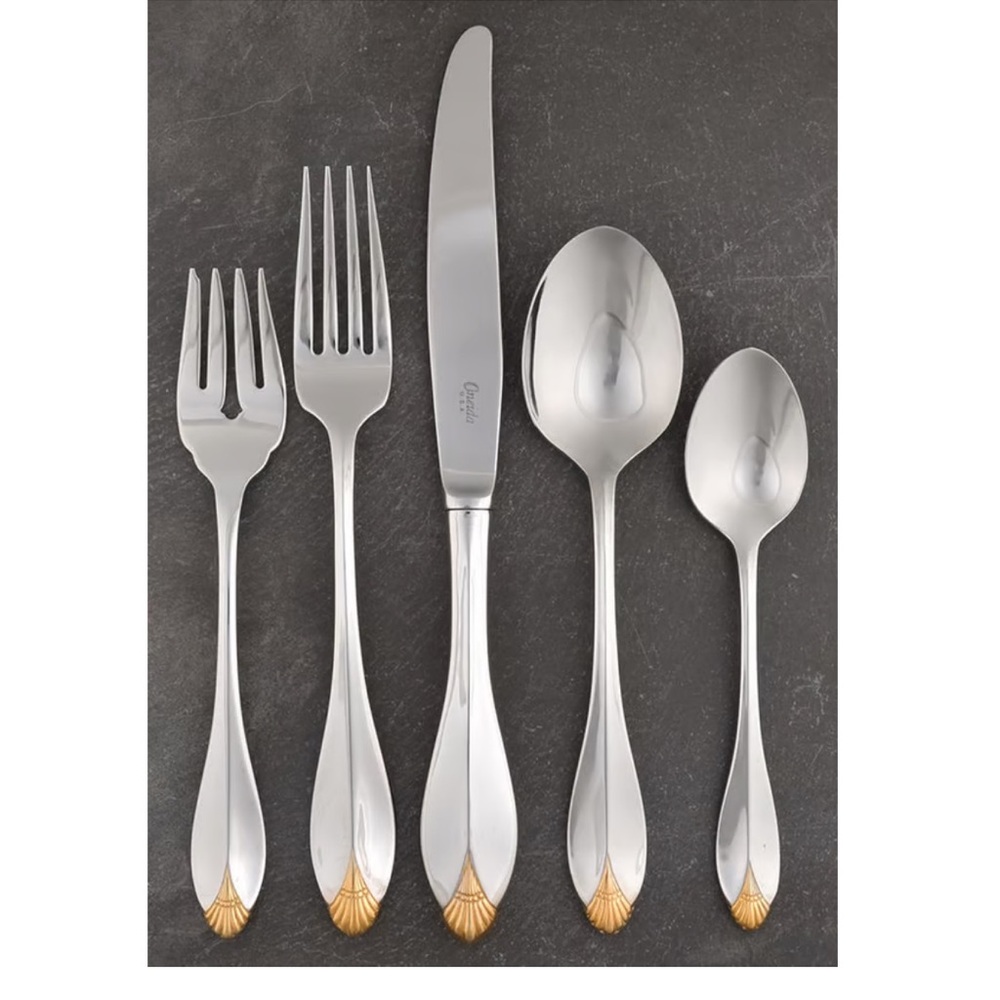 NEW Oneida Golden KINGSWOOD 5 Piece Place Setting 18/8 Stainless Steel 24K Gold